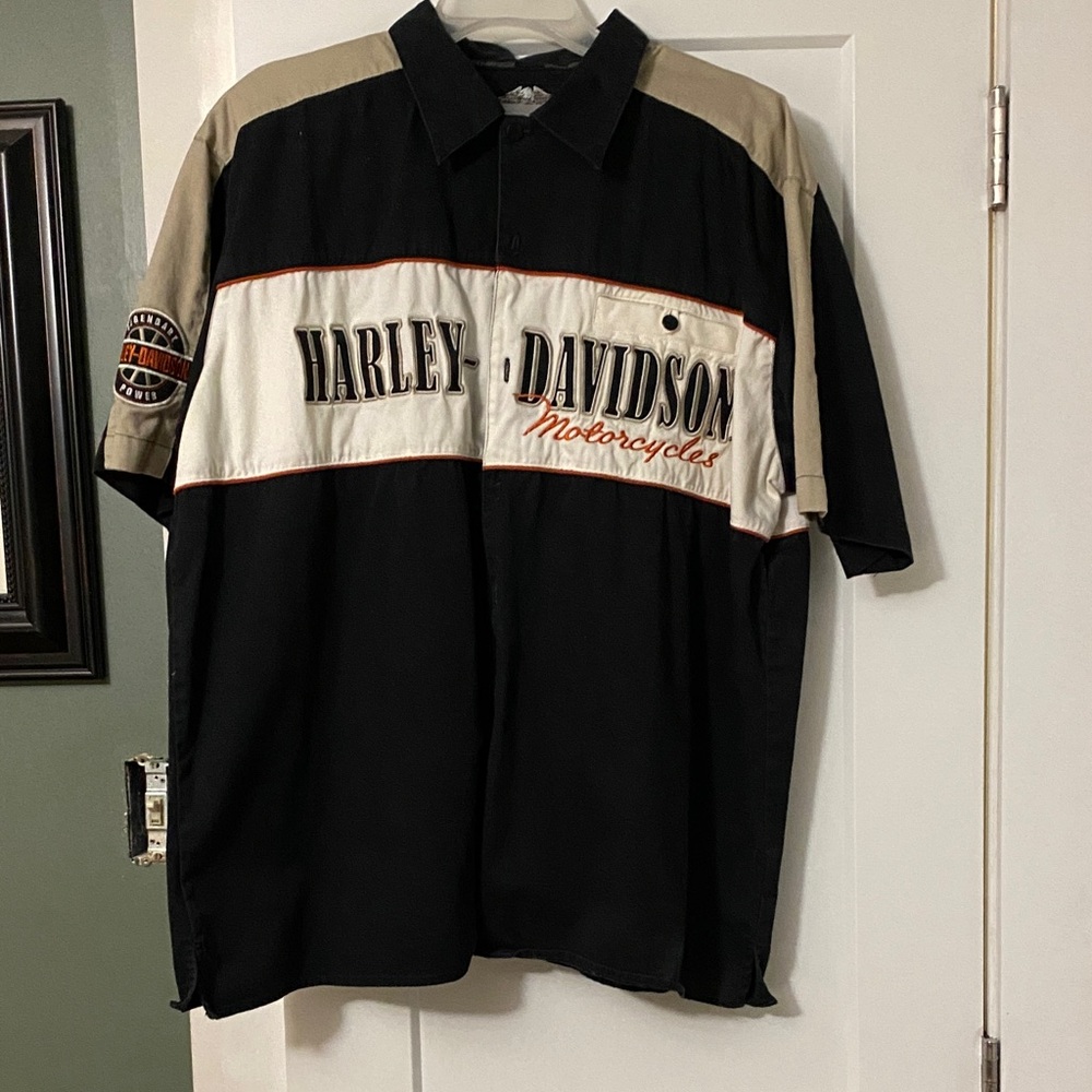 Harley-Davidson Black and Tan Casual Shirt
